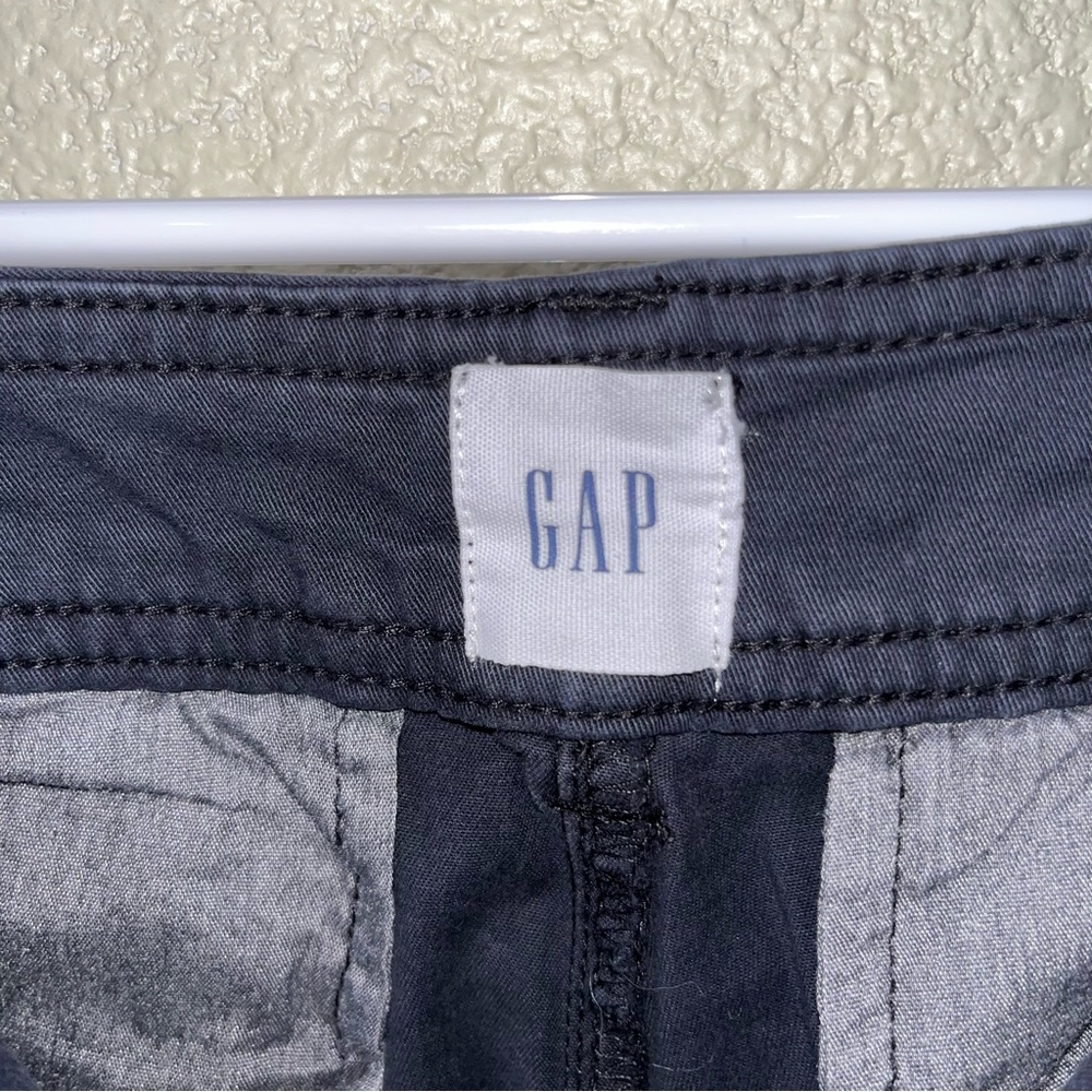 GAP Blue Capri Pants Classic Style (1-190) - Picture 5 of 6
